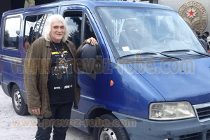 kombi prevoz putnika, klimatizovana kombi vozila prevoz do aerodroma sa profesionalnim vozačima